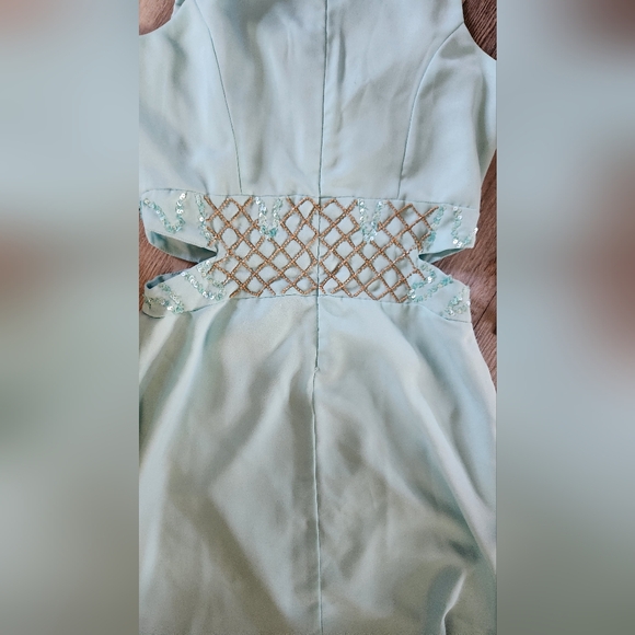 Vero Moda MARQUEE Women's Mint Green Polyester Tulip Dress. - Picture 4 of 14